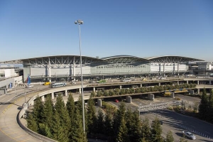 Exploring United Airlines Terminals at San Francisco International Airport