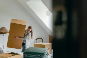 10 Moving Tips for Busy Professionals