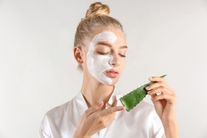 Why Moisturizing Is Such a Crucial Step in Your Skincare Routine 