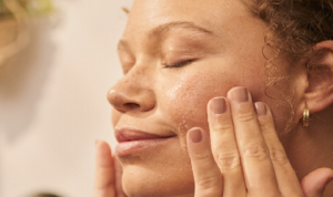 A Guide to Choose The Best Face Scrub for Your Skin Type 