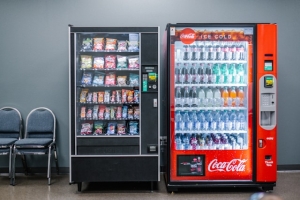 The Future of Vending: Exploring Contactless Payments and Credit Card Readers