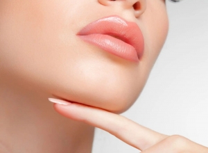 Choosing the Right Surgeon for Chin Liposuction in Dubai