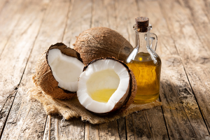 Coconut Oil: Your Multi-Purpose Beauty Essential