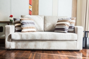 Which Sofa Cover to Choose for Your Interior?