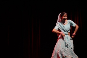 The String of Music and Dance Academy: Bollywood Dance Classes In Delhi