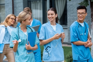 Exploring the Benefits of Flexible Nursing Programs for Career Advancement