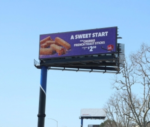 Embracing Simplicity: The Minimalist Beauty of Static Billboards