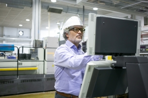 Maximizing Uptime: A Deep Dive into Equipment Health Analytics Strategies