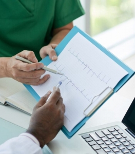 6 Key Features of Reliable Billing and Credentialing Services