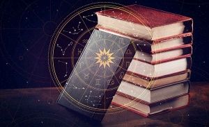 HOW TO FIND THE RIGHT ASTROLOGER: WHAT TO LOOK FOR AND QUESTIONS TOASK?