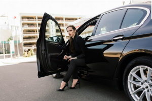 Roll Out the Red Carpet: Elevate Your Special Event with Limo Rental