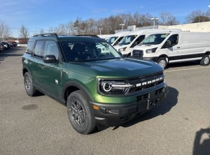 Exploring the Benefits of Buying a Ford Bronco in Connecticut at Gengras Ford