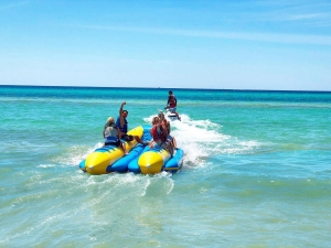What are the highlights of Family Adventure Tours in Panama City Beach?
