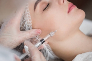 Muscat's Fountain of Youth: Explore Glutathione Clinics Today