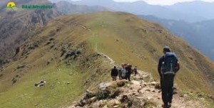 Take on the Magnificent Heights: Setting Out on the Sar Pass Trek Experience