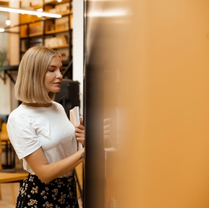 The Benefits of Having Natural Healthy Vending Machines in Schools and Workplaces