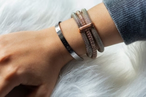 The Ultimate Accessory: How to Create Your Perfect Customized Bracelet