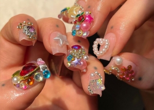 7 Unique Acrylic Nail Designs for Mesa Nail Enthusiasts