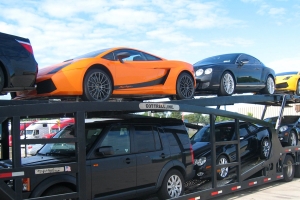  Streamlining Your Vehicle Transport Needs: The Role of Car Shipping Companies in Car Pickup and Delivery Services