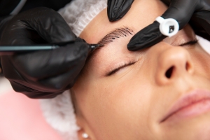 A Look into the Latest Beauty Trend- Brow Lamination