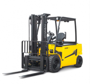 Keeping Your Warehouse Running Smoothly: Forklift Servicing and Hire