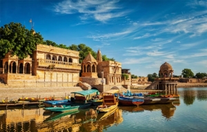 What are some unique experiences to have in Jaisalmer