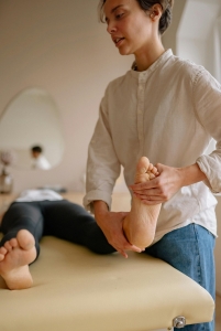 Why Choosing the Best Podiatrist in Macomb is Essential for Your Foot Health