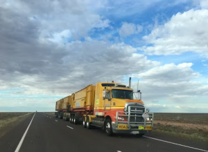 Truck Driving Tips: How to Stay Focused During the Long Drives