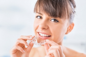 Invisalign Oral Hygiene: Best Practices for Keeping Your Aligners Clean