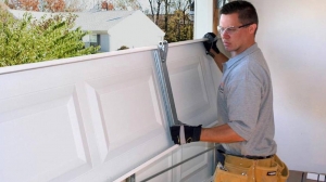 The Ultimate Guide to Garage Door Service in Menifee, CA: Tips, Tricks, and Expert Insights