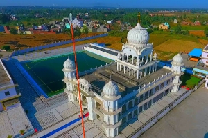 Travel from Gurgaon to Kashipur by Cab and Taxi: A Comprehensive Guide