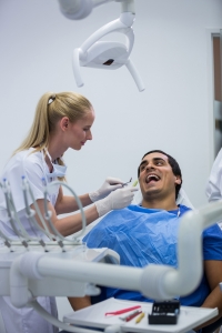 Exploring the Benefits of Dental Crowns & Bridges in Kuwait