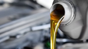 The benefits of using hydraulic oil additives in machinery