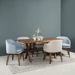 How to Choose the Best Dining Table Set for Your Home Space?