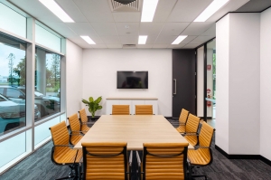 Ideal Office Furniture: Executive Desks and Visitor Chairs in Melbourne