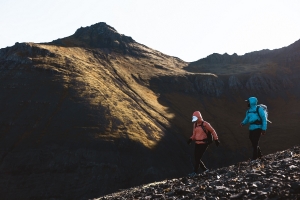 Hiking in the Heat? 3 Tips to Stay Safe This Summer 