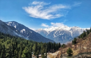 Chandigarh to Srinagar travel: Diverse adventures await