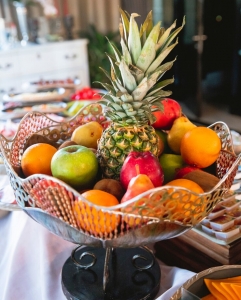 How to Choose the Freshest Fruits for Your Fruit Basket