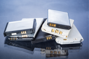 How Recycling Cell Phone Batteries Can Save You Money