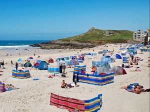 Discover the Ultimate Porthmeor Beach Surfing Experience: Your Guide to St Ives Apartment Stays