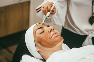 Unlock Radiant Skin: The Ultimate Guide to Deep Cleansing Facials in Dubai