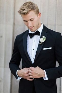 Men’s Lapel Flowers & Boutonnieres