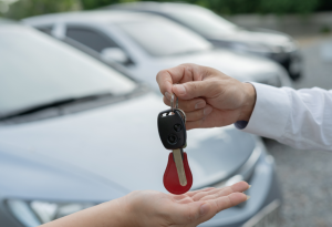 7 Tips for Successfully Buying Your First Used Car on Facebook