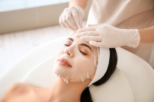 Specialized Facial Treatments Available in Dubai