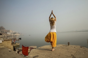 Rediscover Harmony: A Yoga Tour in India for Those in their 30s and 40s