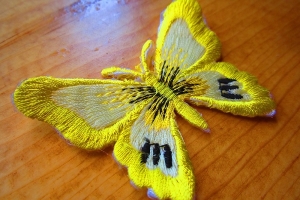 How Do High Quality Custom Clothing Labels Benefit Your Brand?