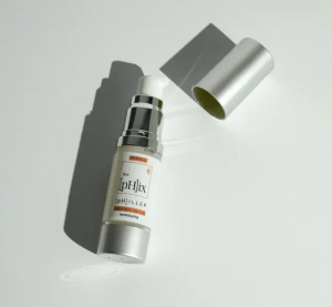 Unlocking Radiance: The Power of Facial Serum with Peptides in Your Skincare Routine 