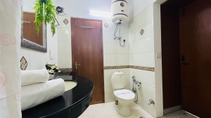 The luxurious and reasonably priced Service Apartments Gachibowli was a great place for us to stay.