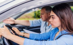 Choosing the Best Cheap Driving School in Sydney