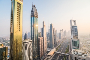 Setting Up Business in Dubai Mainland and Freezones